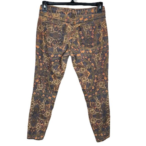 Free People SZ 28 Tribal Ankle Jeans Zip-Fly Low-Rise Pockets Skinny Leg Multi - Picture 4 of 9